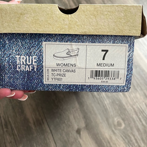BNWB True Craft Slip Ons - Picture 4 of 4